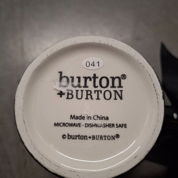 Queen Bee Striped Ceramic Mug With Polka Dot Handle Ribbon Design Burton+Burton - Picture 5 of 5